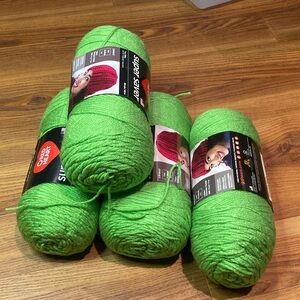 (4) Pack Red Heart Super Saver "Spring Green"  #530 ❌read ❌